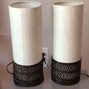 Farmhouse Nightstand Set of Lights